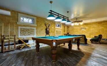 kelder inrichten extra leefruimte man cave